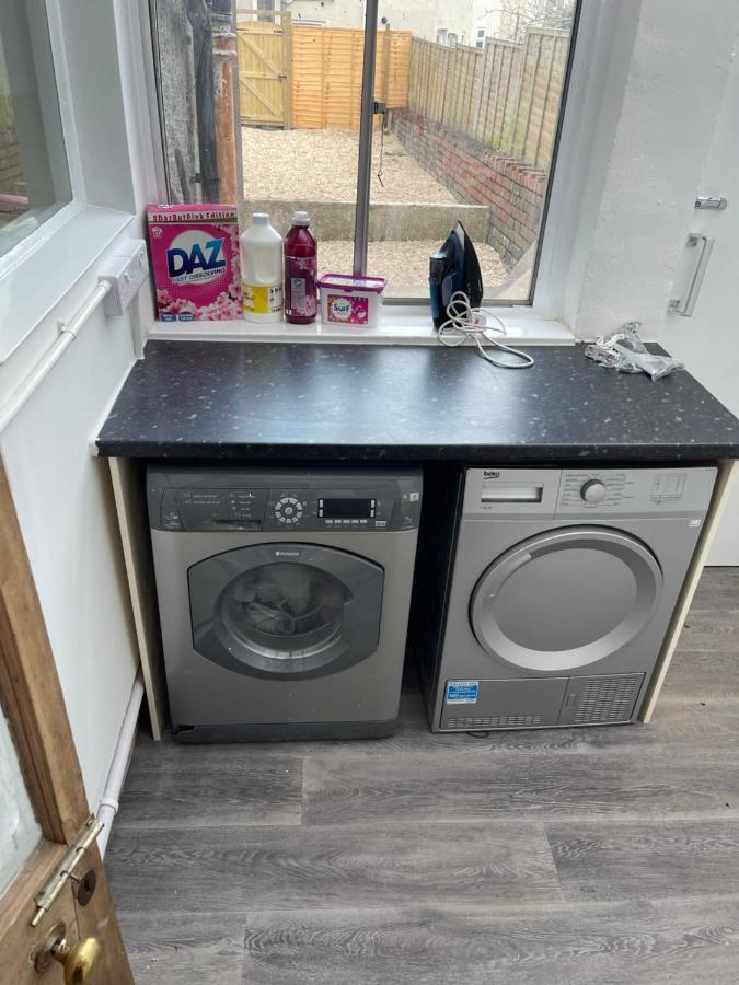 Small Room In Horfield 3 Bristol Buitenkant foto